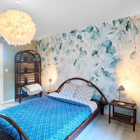 Maison Tiny Bwa Saint-Cernin-de-lʼHerm