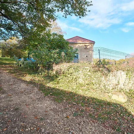 Gospodarstwo wiejskie Maison Tiny Bwa