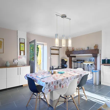 Maison Tiny Bwa *