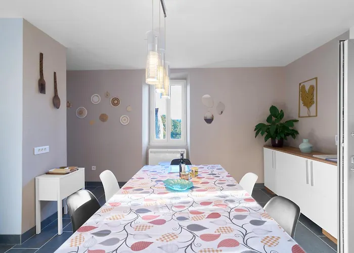 Maison Tiny Bwa Casa di campagna