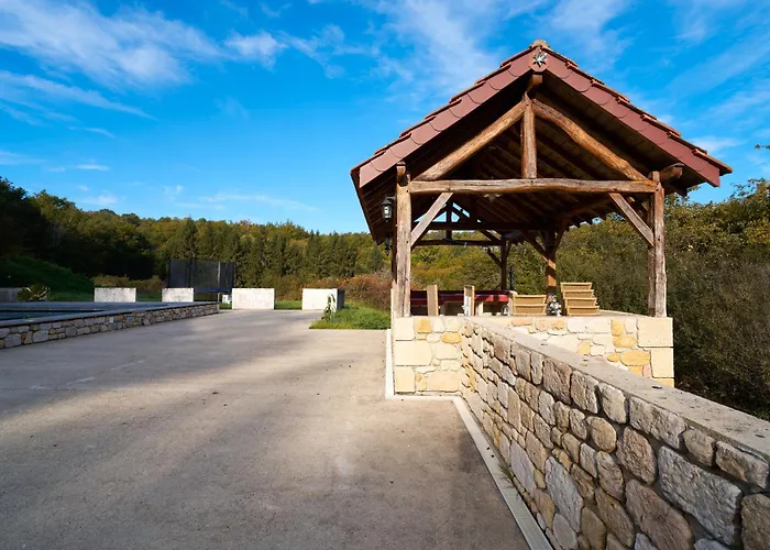 Maison Tiny Bwa Casa di campagna